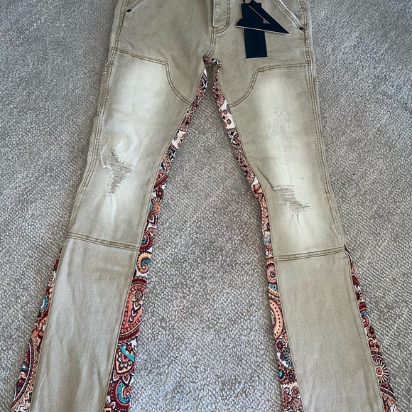 Valabasas jeans - Picture 2 of 8